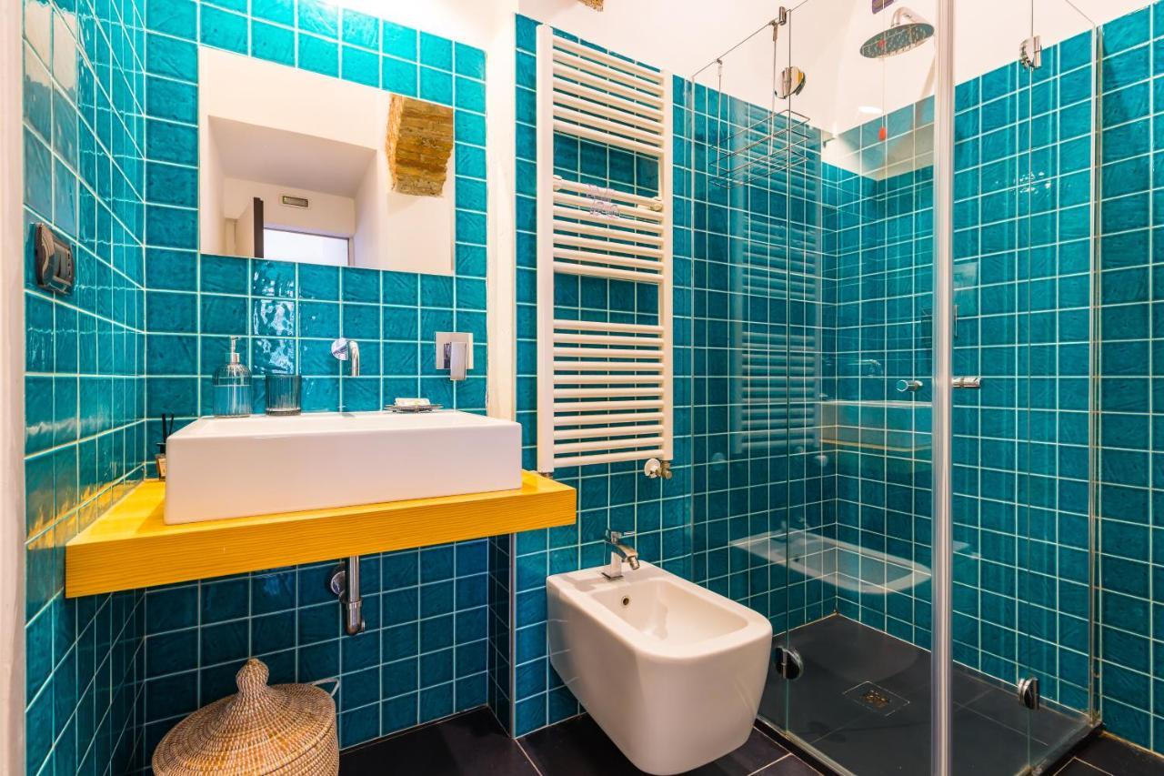 Starhost - Terazza Barbuti Apartment ซาแลร์โน ภายนอก รูปภาพ