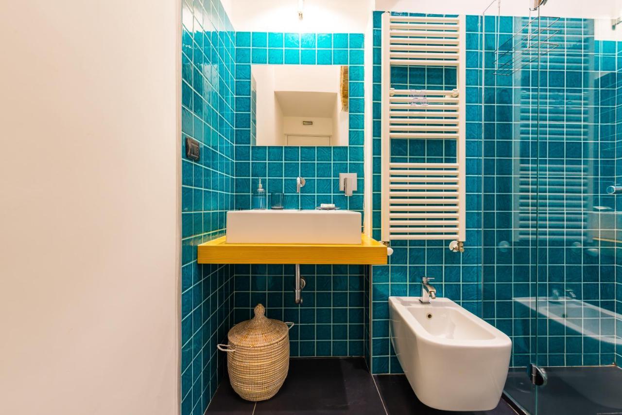 Starhost - Terazza Barbuti Apartment ซาแลร์โน ภายนอก รูปภาพ